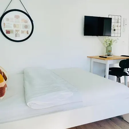Studio Apartment 5 - Komfort & Guenstig Berlin Exterior photo